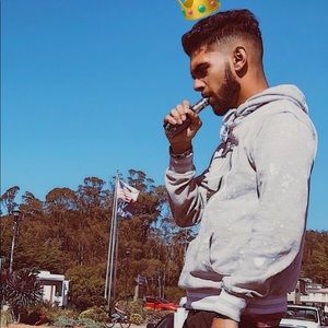 Meet your Posher, Faisal